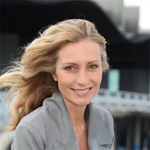 Danièle votre conseiller matrimoniale Unicis Laval